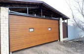 Гаражные ворота DoorHan с окнами